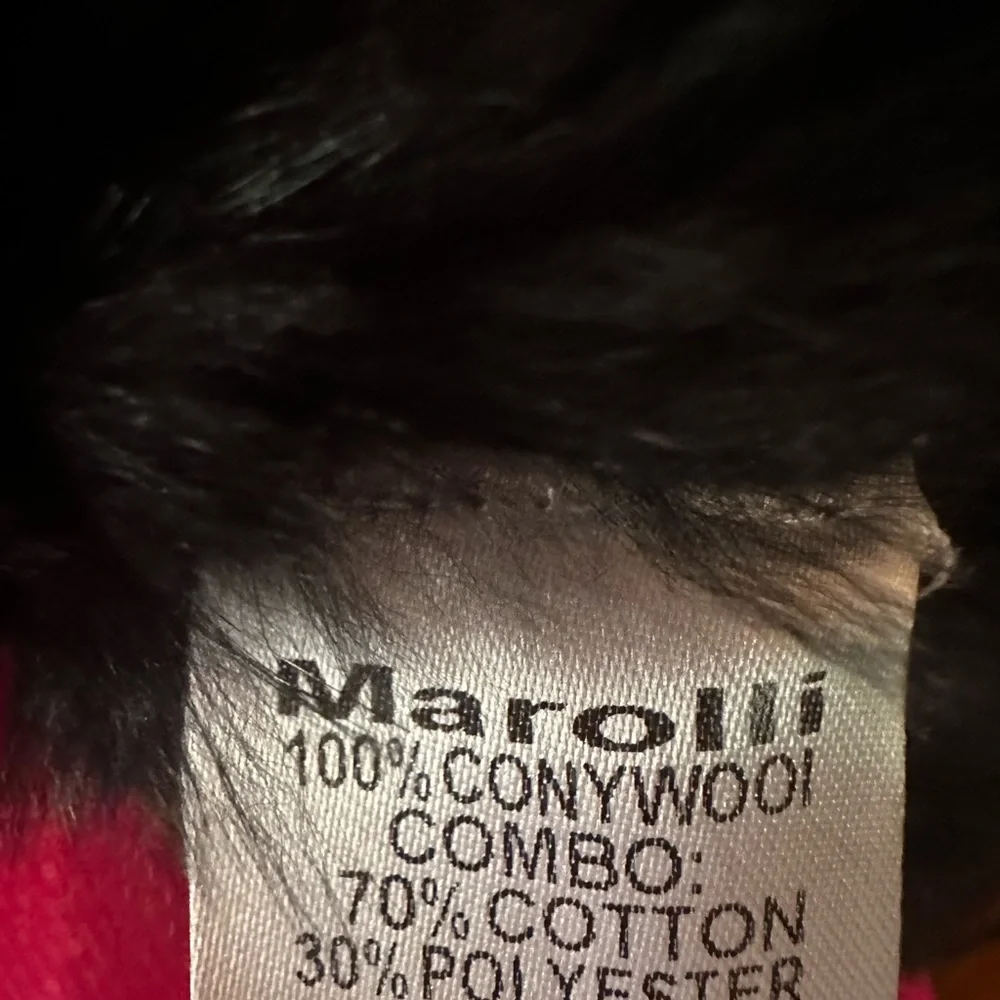 Marolli Hooded Rabbit Vest - Picture 7 of 7